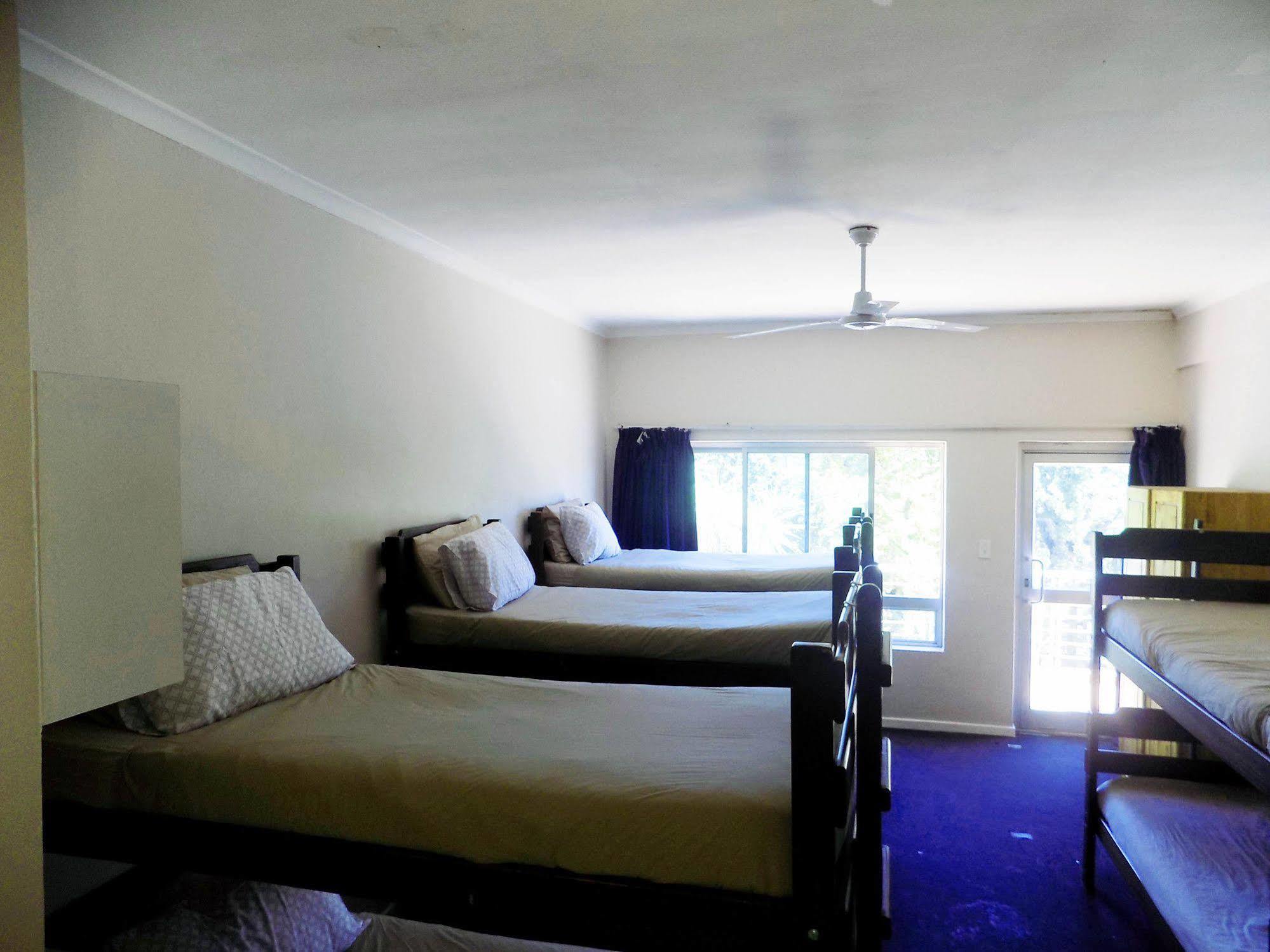Ikhaya Stellenbosch Backpackers Hostel Exterior photo